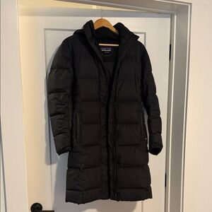 Patagonia Women's Long Black Puffer Jacket